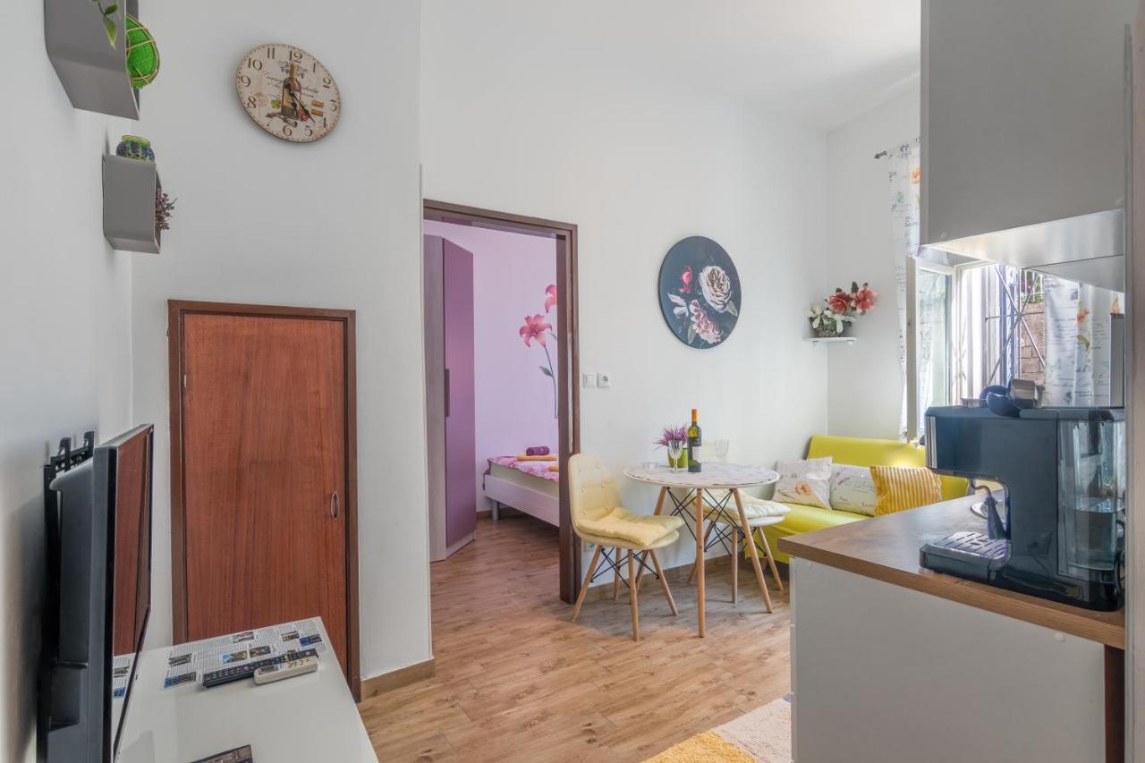 Apartment Ljube Póla Kültér fotó