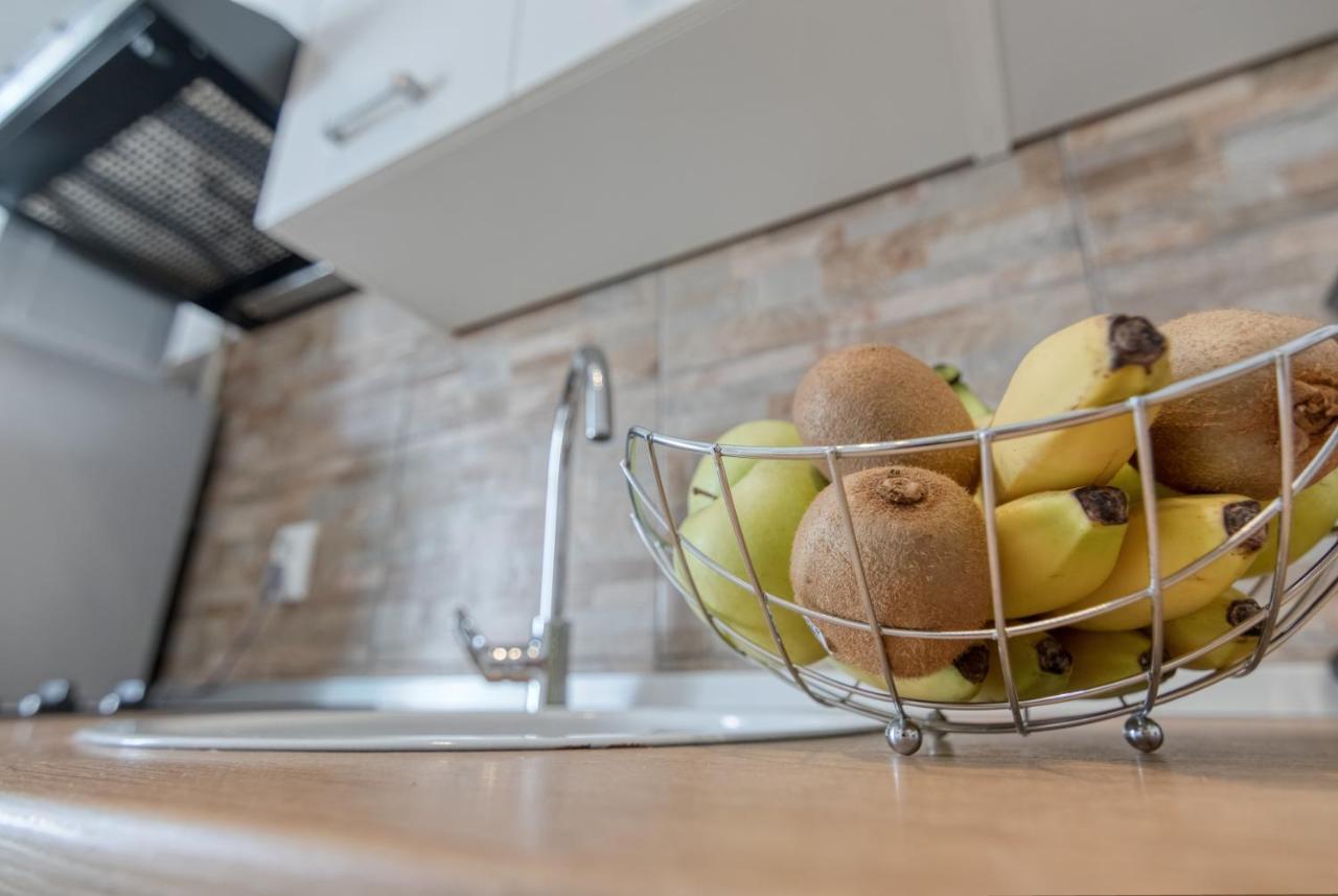 Apartment Ljube Póla Kültér fotó